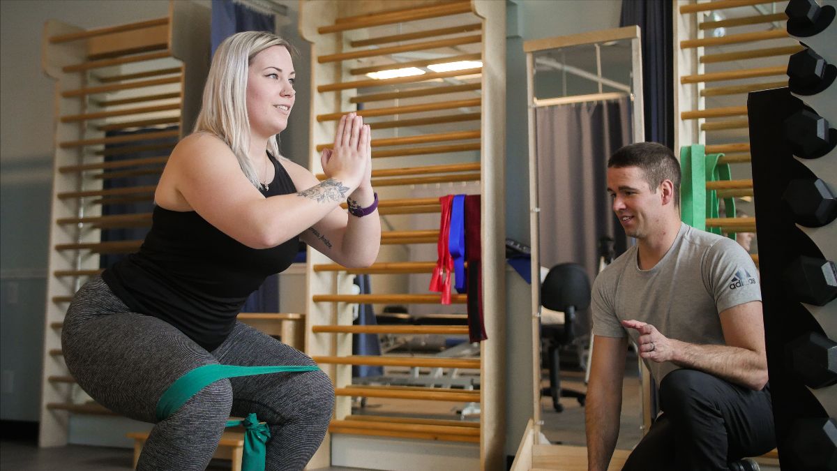 Exercising with Resistance Bands - Allied Physiotherapy Health Group